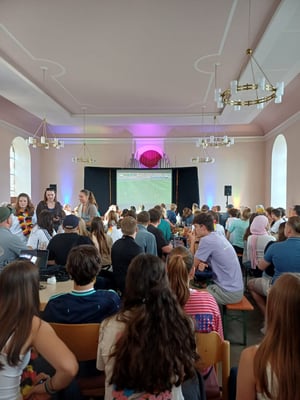 Einblick in die Burgkirche und Events (Bild 1)