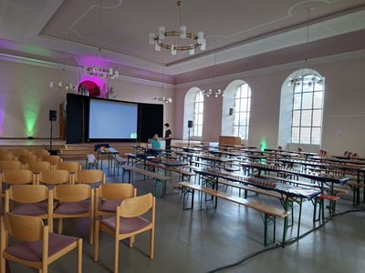 Einblick in die Burgkirche und Events (Bild 12)