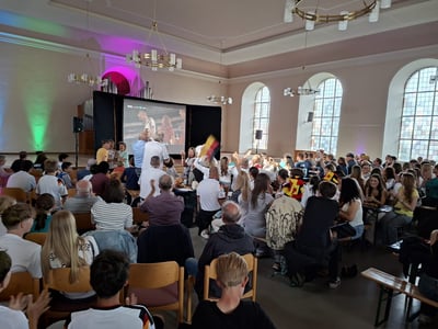 Einblick in die Burgkirche und Events (Bild 8)